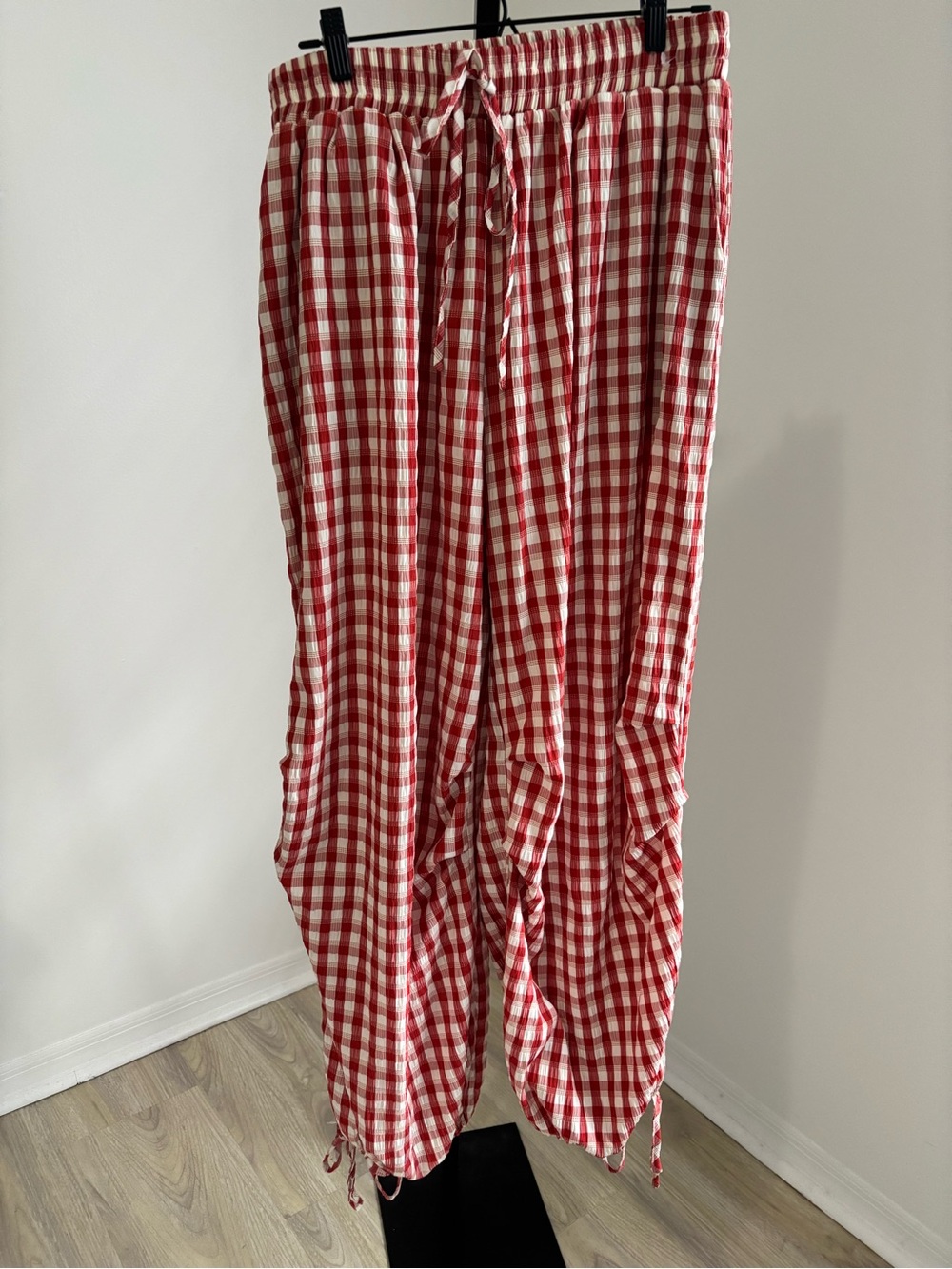Cider Red Gingham Wide-Leg Balloon Pants
